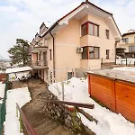Apartment Apartma Ana *