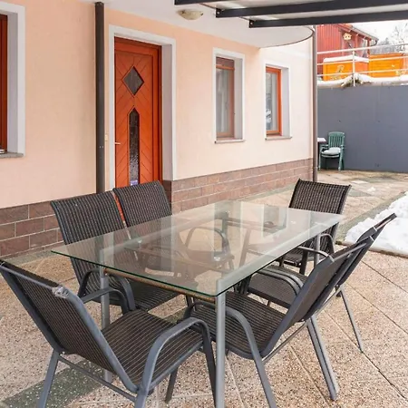 Apartma Ana Apartment *