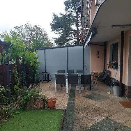 Apartma Ana *