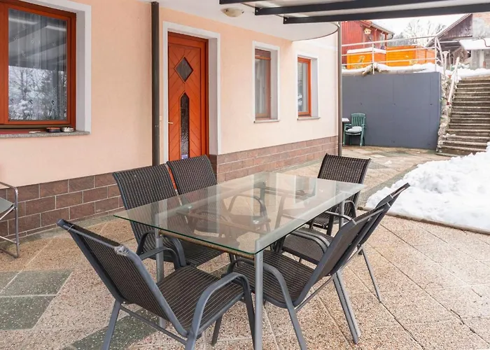 Apartma Ana דירה *